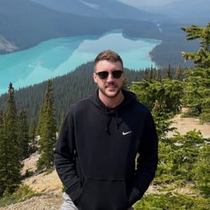 Chrome Extension Mastery_ Build Full-Stack Extensions with React & Node.js