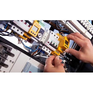 Crash course on Analog Electronic Circuit Design