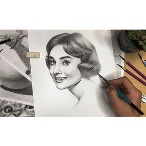 The Ultimate Sketching: From Zero to Confident Drawing