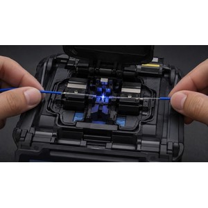 Masters in Optical fiber splicing